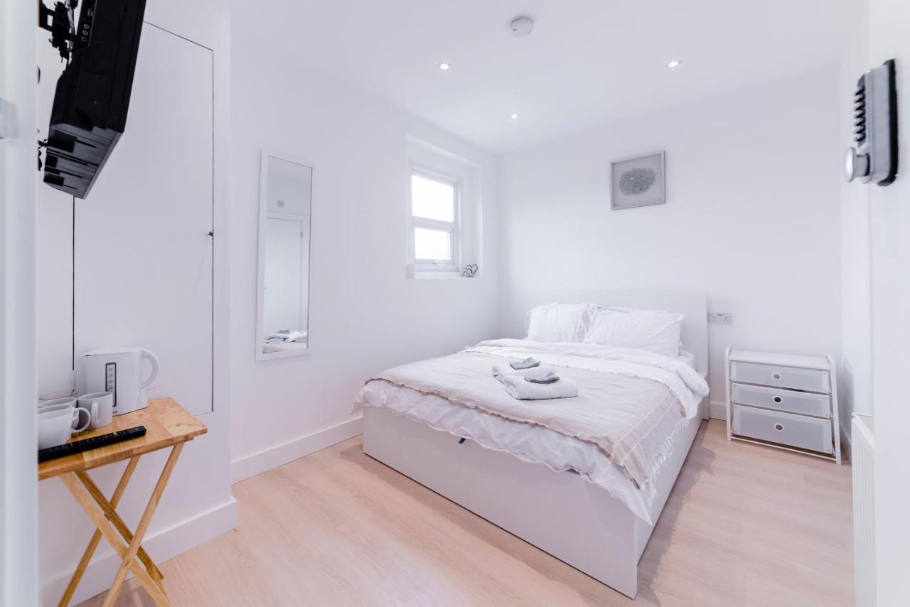 Quiet Cosy Rooms Харроу Экстерьер фото