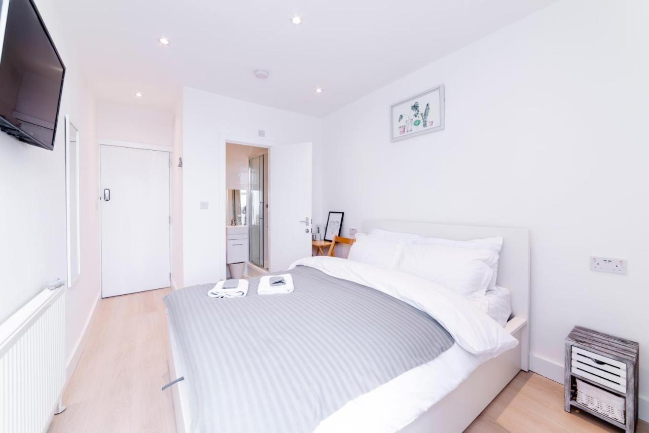 Quiet Cosy Rooms Харроу Экстерьер фото